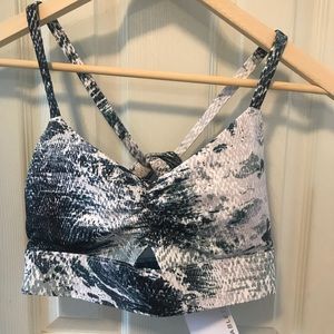 Fabletics Kenzie Sports Bra
